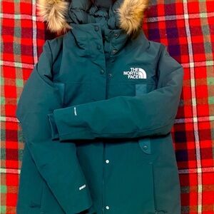 THE NORTH FACE ARTIC PARKA FAU FUR HOOD 550 Ponderosa Green Size Medium